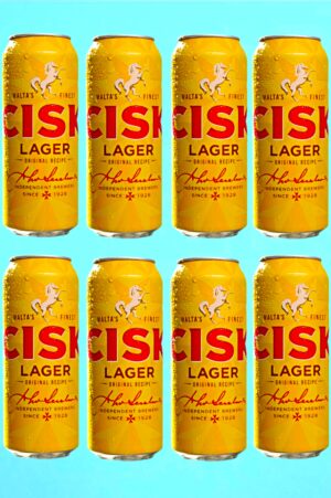 8 Cisk Lager-Bier in der Dose, 0,5l