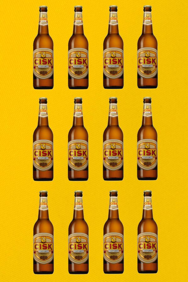 12 Cisk Export Premium Bier in der Flasche, 0,5l